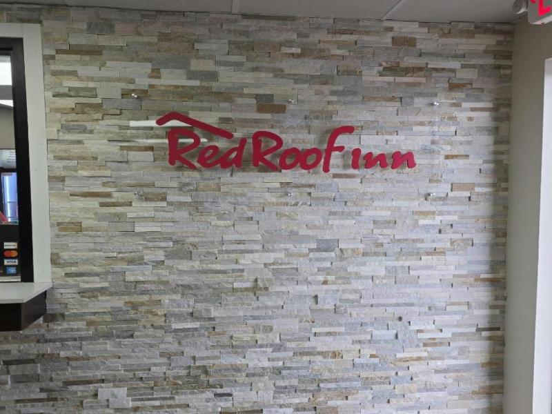 Red Roof Inn Green Brook - Somerset image