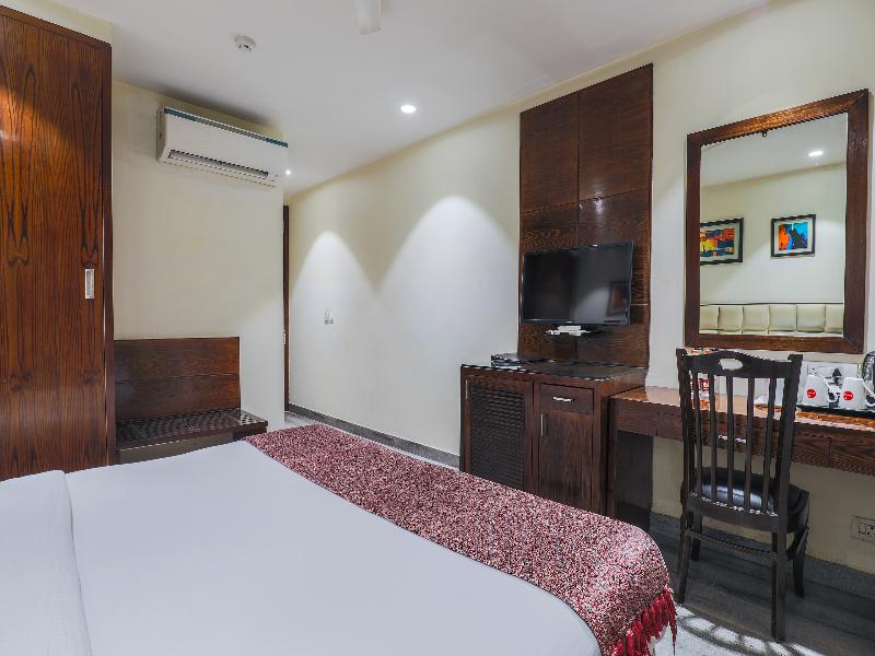 Hotel Bluestone (Nehru Place) By The Cosy Hotels image