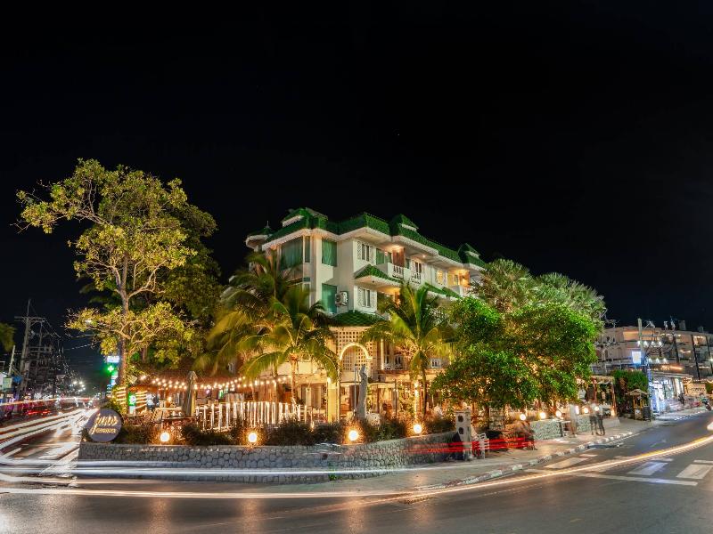 The Taksim Royal Beachfront Resort image