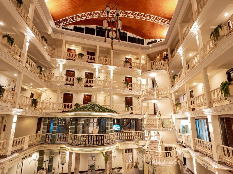 The Taksim Royal Beachfront Resort image