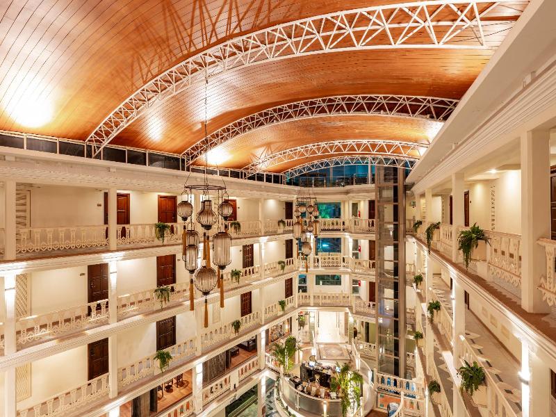 The Taksim Royal Beachfront Resort image