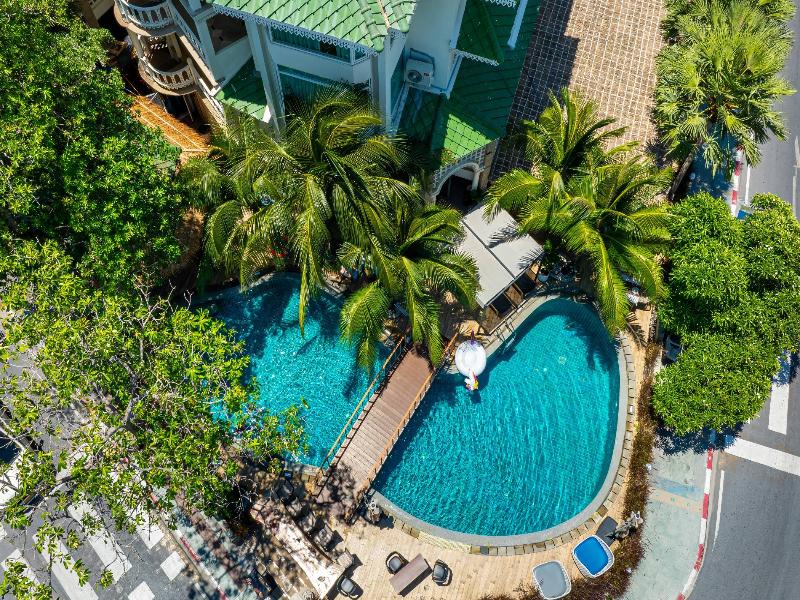 The Taksim Royal Beachfront Resort image