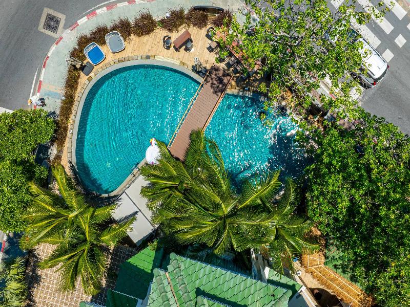 The Taksim Royal Beachfront Resort image
