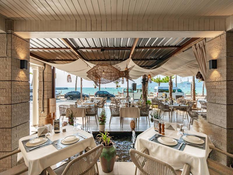 The Taksim Royal Beachfront Resort image