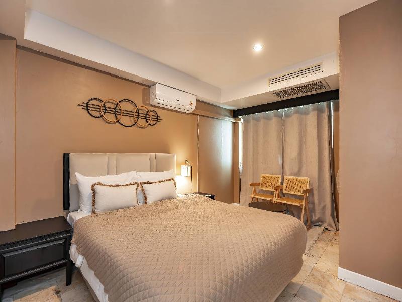 The Taksim Royal Beachfront Resort image