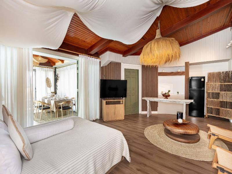 The Taksim Royal Beachfront Resort image