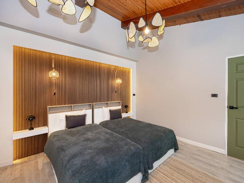 The Taksim Royal Beachfront Resort image