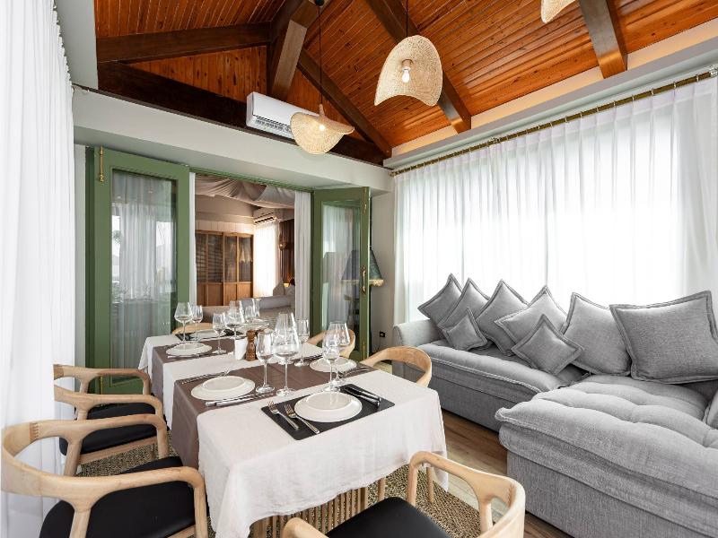 The Taksim Royal Beachfront Resort image