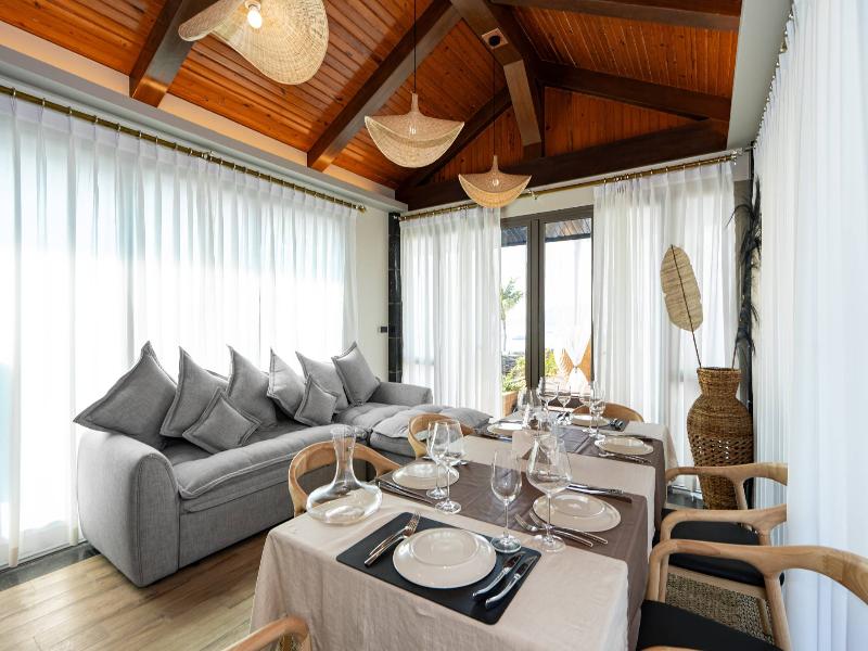 The Taksim Royal Beachfront Resort image