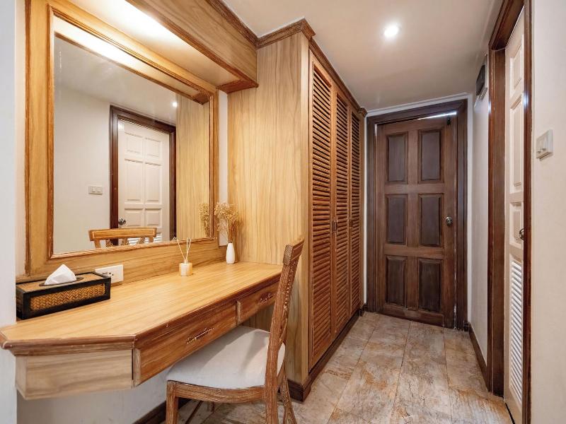 The Taksim Royal Beachfront Resort image