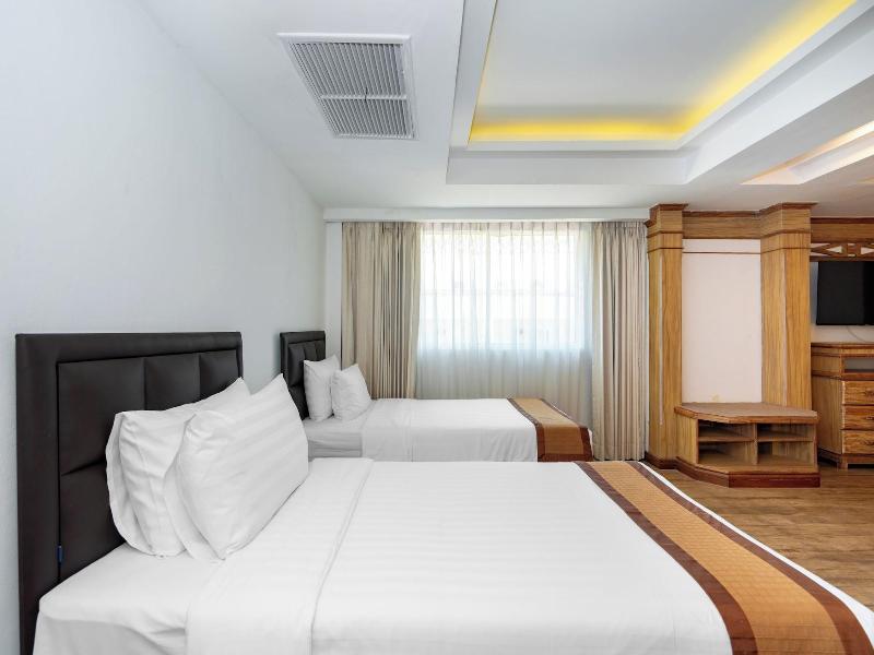 The Taksim Royal Beachfront Resort image