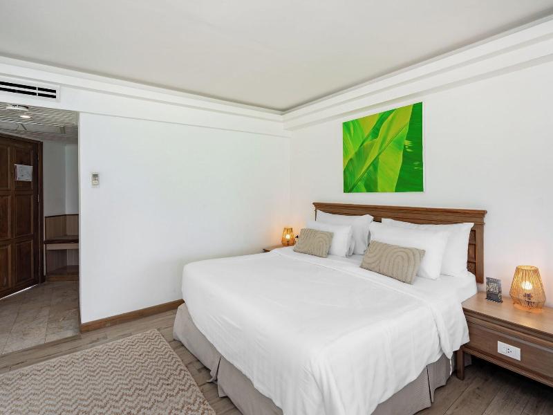 The Taksim Royal Beachfront Resort image
