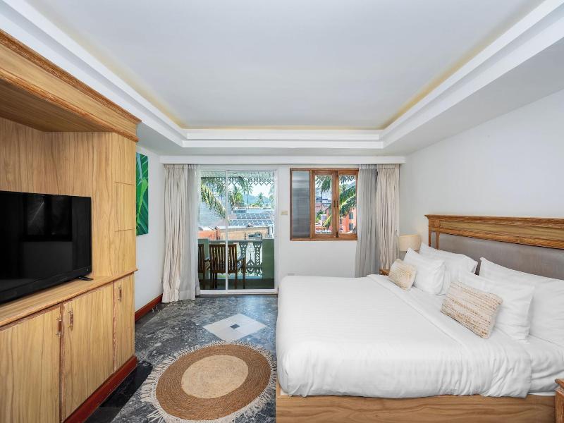 The Taksim Royal Beachfront Resort image