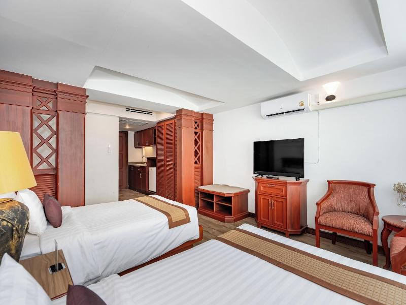The Taksim Royal Beachfront Resort image