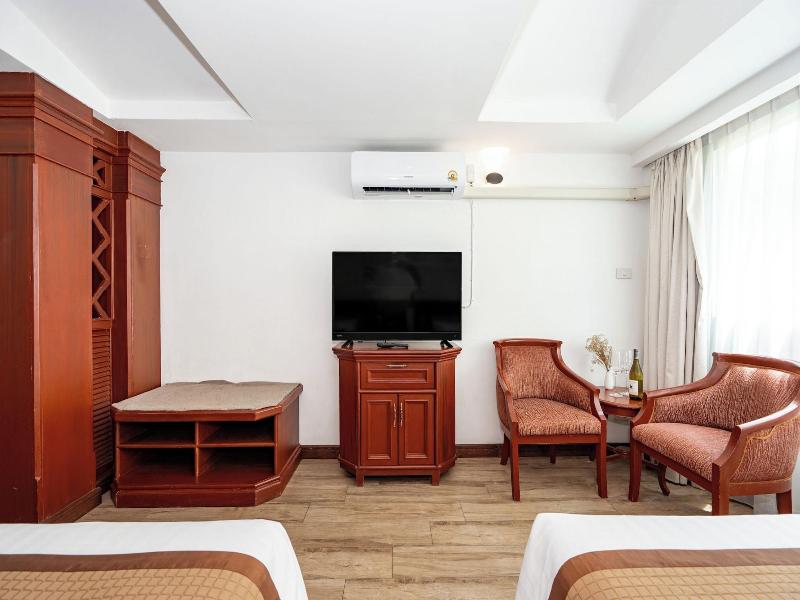 The Taksim Royal Beachfront Resort image