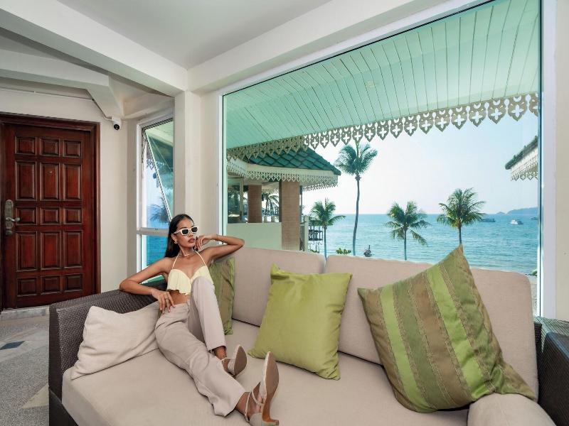 The Taksim Royal Beachfront Resort image