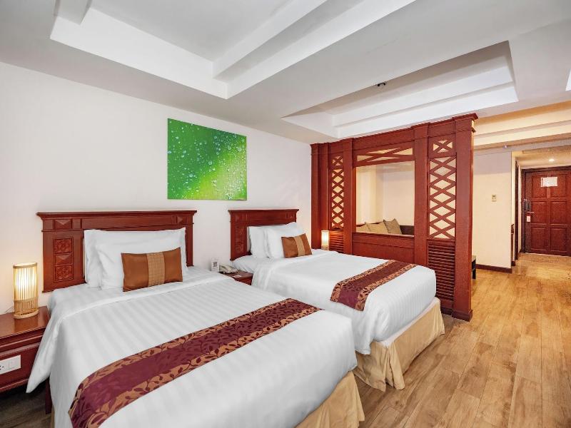The Taksim Royal Beachfront Resort image