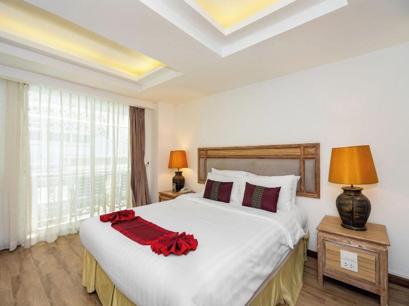 The Taksim Royal Beachfront Resort image