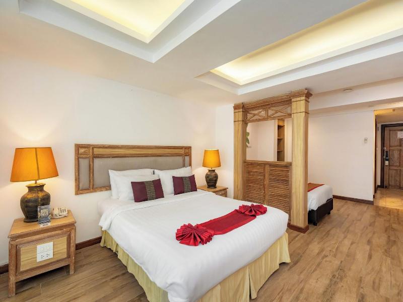 The Taksim Royal Beachfront Resort image