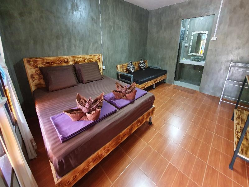 Moonshine Resort Chumphon image