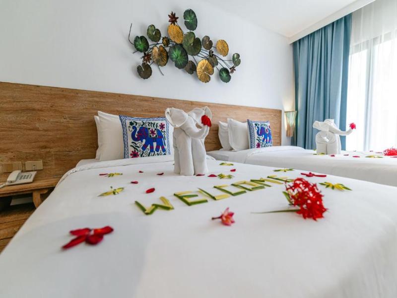 Deluxe Twin Bed