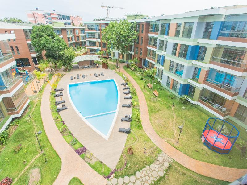 Accra Luxury Apartments At Pearl In City image