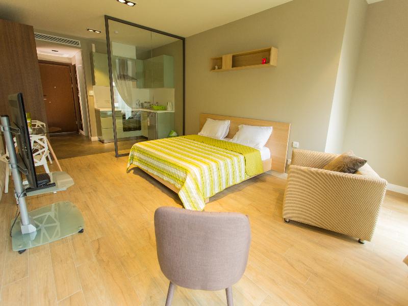 Accra Luxury Apartments At Pearl In City image