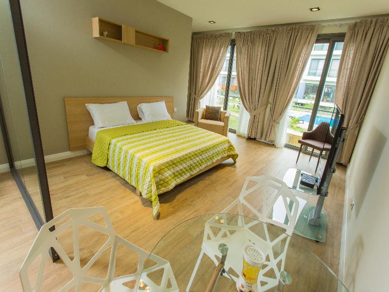 Accra Luxury Apartments At Pearl In City image