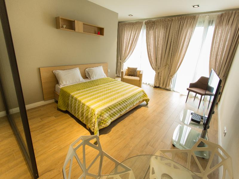 Accra Luxury Apartments At Pearl In City image