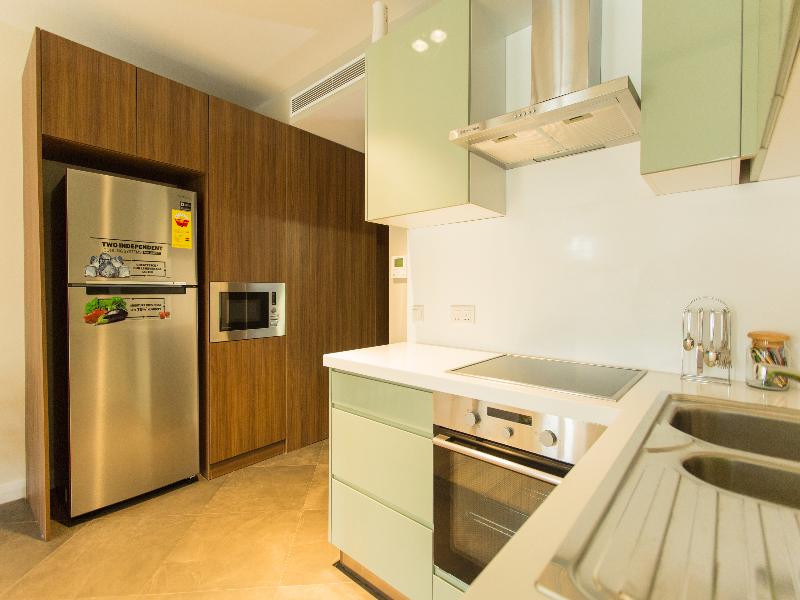 Accra Luxury Apartments At Pearl In City image