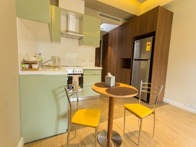 Accra Luxury Apartments At Pearl In City image