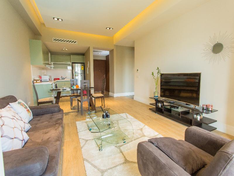 Accra Luxury Apartments At Pearl In City image