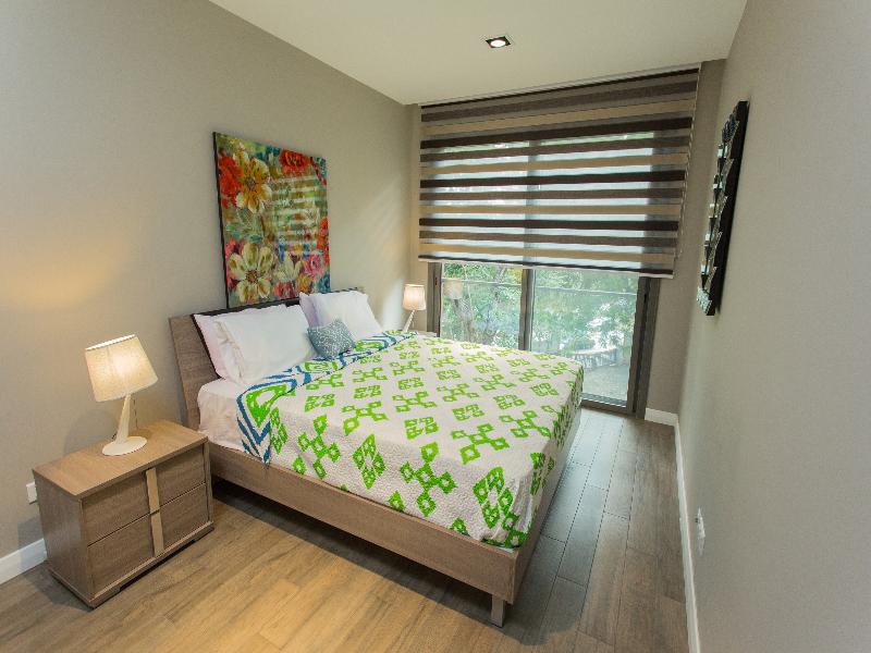 Accra Luxury Apartments At Pearl In City image