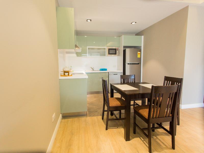 Accra Luxury Apartments At Pearl In City image