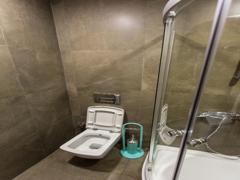 Accra Luxury Apartments At Pearl In City image