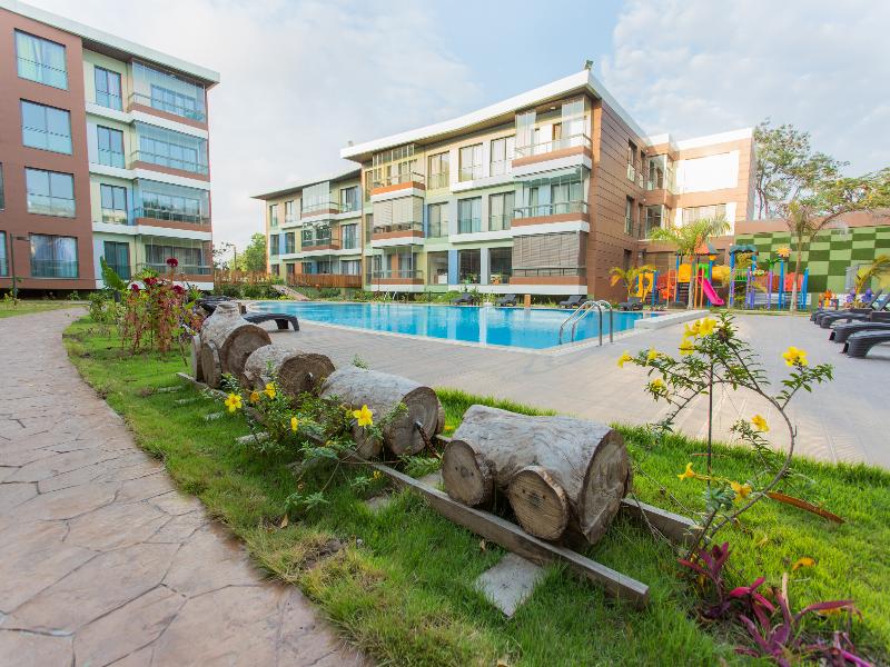 Accra Luxury Apartments At Pearl In City image