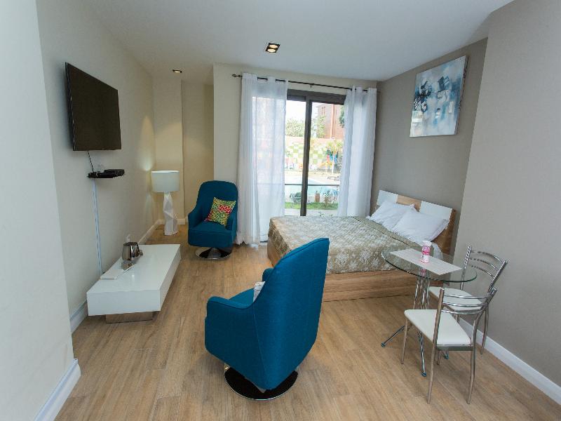 Accra Luxury Apartments At Pearl In City image