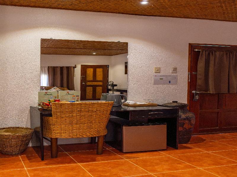 Hibiscus Garden Resort image