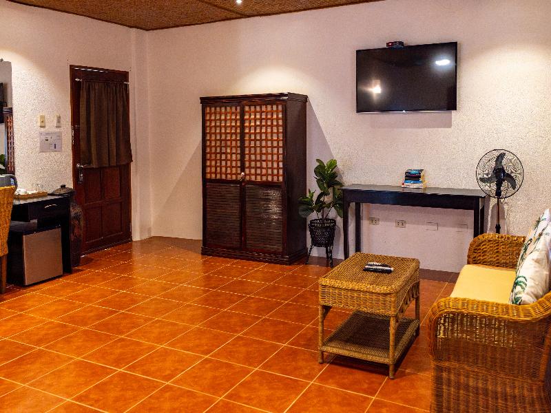 Hibiscus Garden Resort image