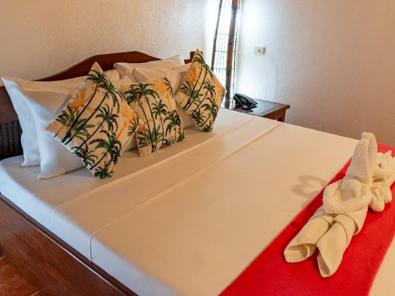Hibiscus Garden Resort image