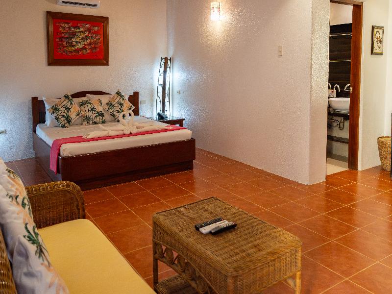 Hibiscus Garden Resort image