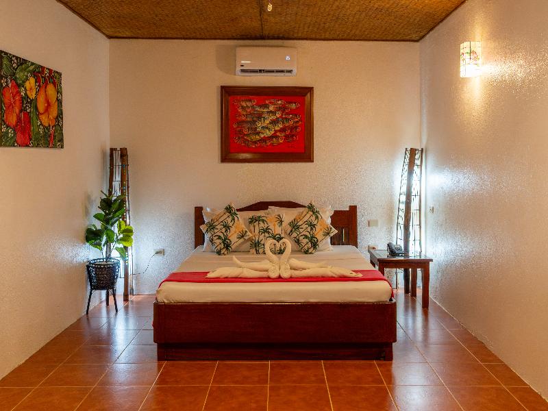 Hibiscus Garden Resort image