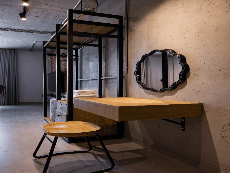 C Living 3 — view