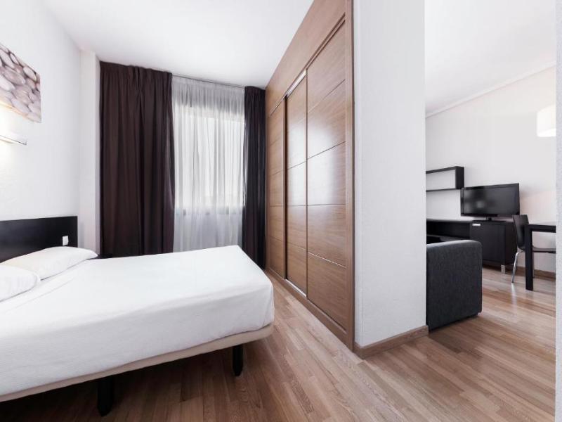 Compostela Suites image