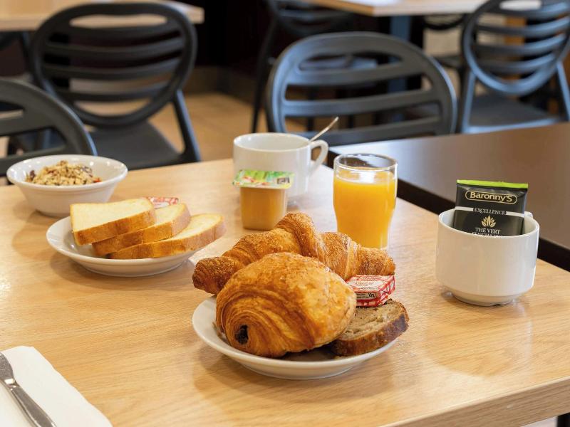 B&b Hotel Vannes Ouest Golfe Du Morbihan image