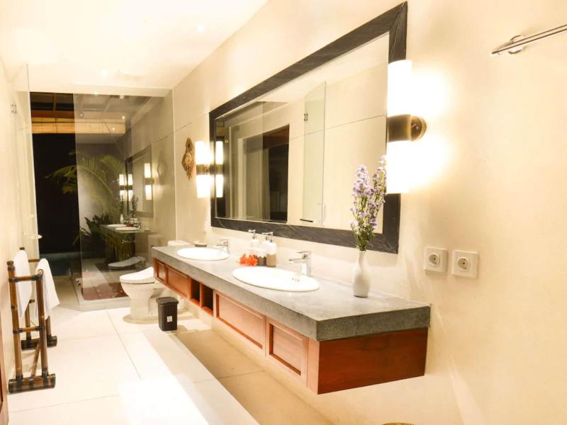 Ayuterra Resort image