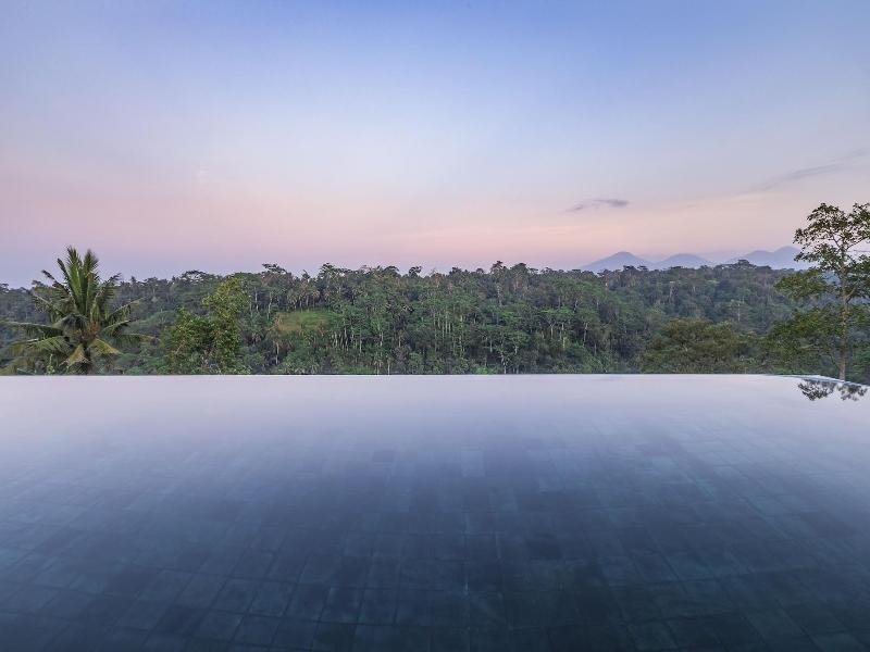 Ayuterra Resort image