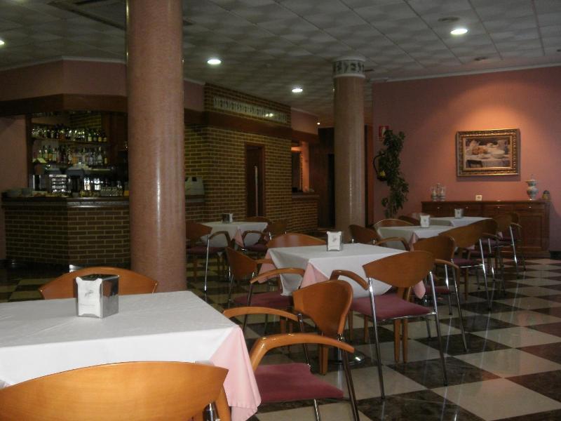 Hotel Isabel image