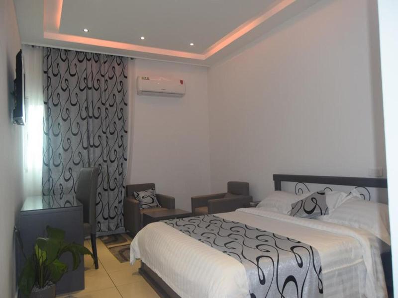 Miliet Hotel image