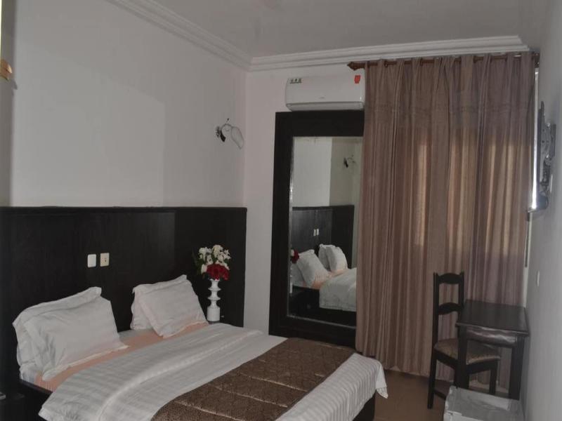 Miliet Hotel image